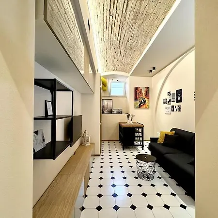Апартаменты Portofino Coast Design Studio - Private Parking Рапалло
